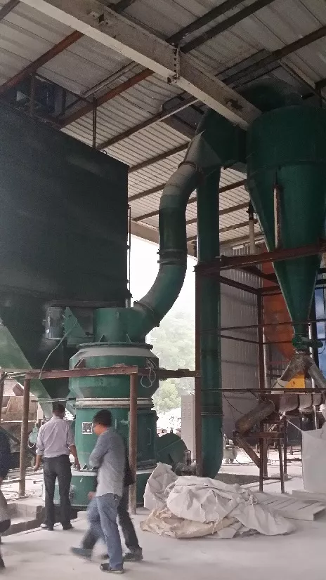 湖北ZJ1280磨粉机生产现场